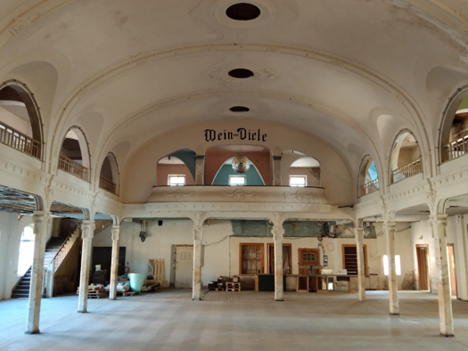 Bürogebäude zum Kauf als Kapitalanlage geeignet 1.100.000 € 1.800 m² 2.670 m² Grundstück Großbothen Grimma 04668