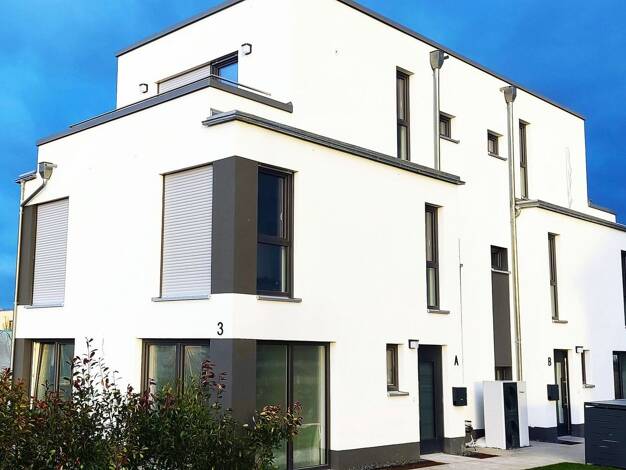 Doppelhaushälfte zur Miete 3.320 € 6 Zimmer 158 m² 390 m² Grundstück Pfarrer Olbert Allee 3 A Hochheim Hochheim am Main 65239