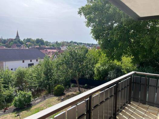 Wohnung zur Miete 720 € 3,5 Zimmer 93 m² Geschoss EG/2 frei ab sofort Großhabersdorf Großhabersdorf 90613