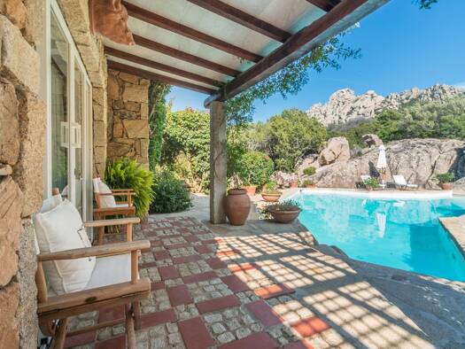 Einfamilienhaus zur Miete 100.000 € 5 Zimmer 380 m² Arzachena 07021