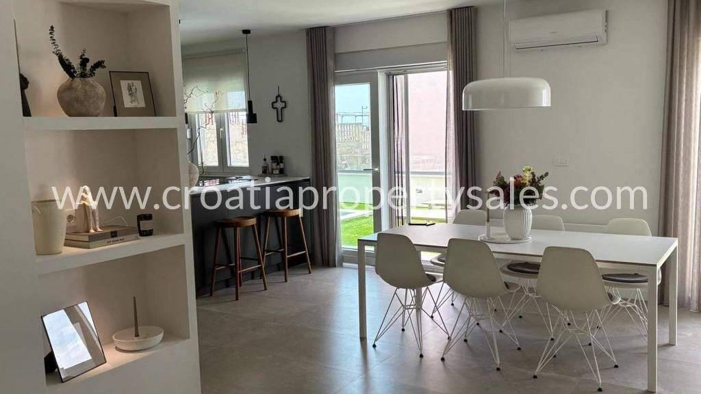Wohnung zum Kauf 549.000 € 3 Zimmer 105 m² Split