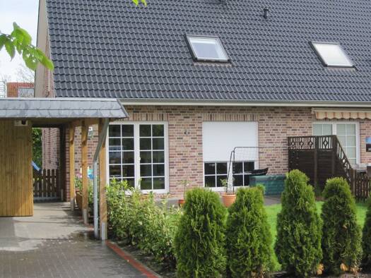 Doppelhaushälfte zum Kauf - Erstbezug provisionsfrei 599.000 € 5 Zimmer 134 m² 485 m² Grundstück Lurup Altona 22547