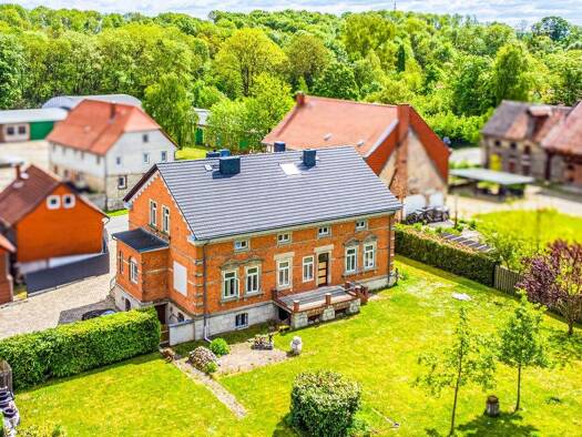 Villa zum Kauf 499.000 € 10 Zimmer 220 m² 2.113 m² Grundstück Hauptstraße 40 Vogelsdorf Huy Vogelsdorf 38836