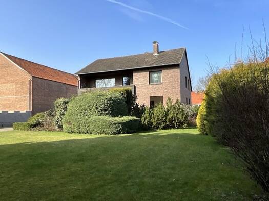 Einfamilienhaus zum Kauf 360.000 € 8 Zimmer 206 m² 1.434 m² Grundstück Vallstedt Vechelde 38159