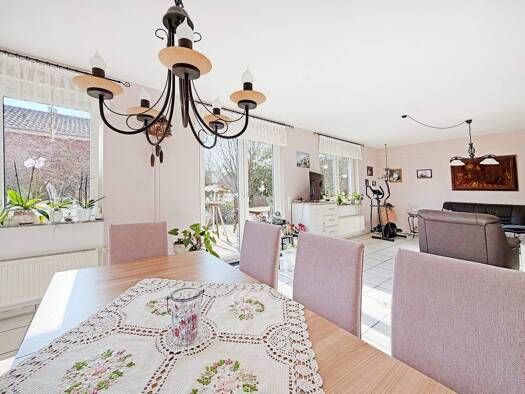 Einfamilienhaus zum Kauf 349.000 € 6 Zimmer 171 m² 975 m² Grundstück Bad Rehburg Rehburg-Loccum 31547