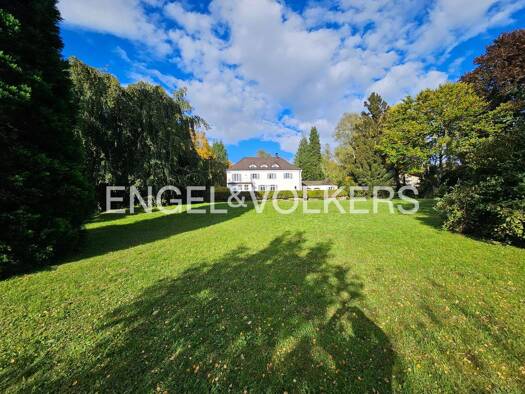 Villa zum Kauf 2.680.000 € 8 Zimmer 482 m² 7.465 m² Grundstück Schwenningen Villingen-Schwenningen 78056