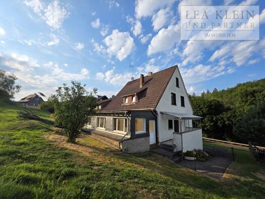 Haus zum Kauf 155.000 € 4 Zimmer 140 m² 643 m² Grundstück Harbach 57572