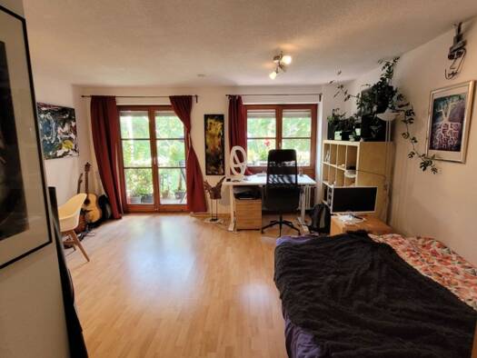 Studio zur Miete 540 € 1 Zimmer 35 m² Geschoss 2/4 frei ab 15.09.2026 Kartäuserstraße 98 Oberau Süd 79104