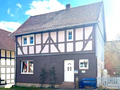 Haus zum Kauf 89.000 € 3,5 Zimmer 105 m² 209 m² Grundstück frei ab sofort Bergfreiheit Bad Wildungen 34537