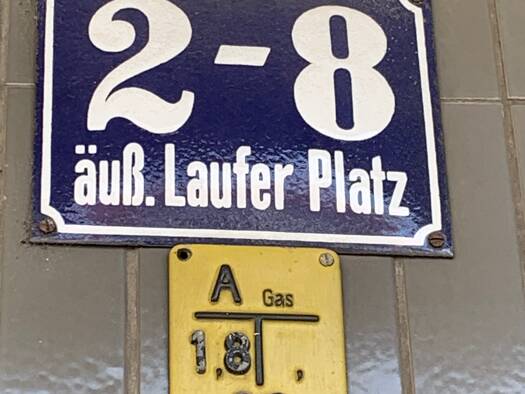 Wohnung zur Miete 625 € 2 Zimmer 54 m² frei ab 01.10.2026 Äußerer Laufer Platz 2 Sebald Nürnberg 90403