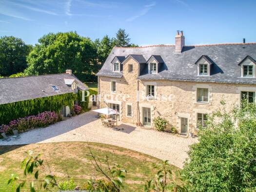 Herrenhaus zum Kauf 2.630.000 € 14 Zimmer 570 m² 14.462 m² Grundstück Jardin des Plantes Nantes 44000