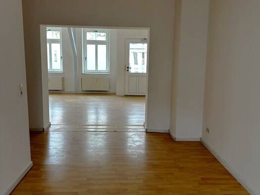 Laden zur Miete 9 € Georg-Schumann-Straße 320 Wahren Nordwest 04159