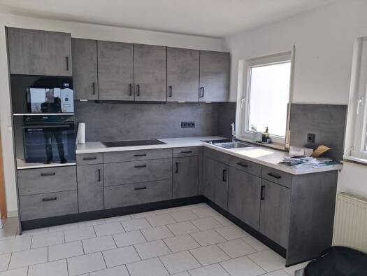 Wohnung zur Miete 1.400 € 4 Zimmer 116 m² Geschoss 1/3 frei ab sofort Walldorf Mörfelden-Walldorf 64546