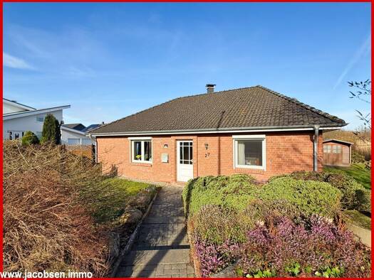 Bungalow zum Kauf 330.000 € 4 Zimmer 124,6 m² 710 m² Grundstück Schleswig 24837