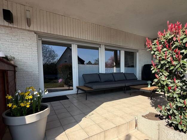 Wohnung zur Miete 1.150 € 2 Zimmer 106 m² EG frei ab 01.12.2026 Quelle Bielefeld 33649