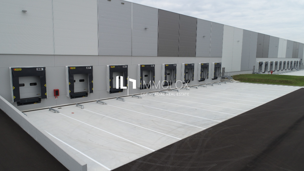 Lagerhalle zur Miete provisionsfrei 10.000 m² Lagerfläche teilbar ab 3.000 m² Schweitenkirchen 85301