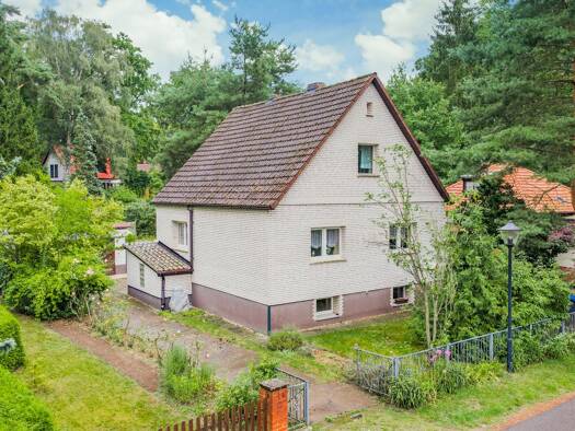 Einfamilienhaus zum Kauf 525.000 € 5 Zimmer 128,8 m² 1.204 m² Grundstück Glienicke/Nordbahn 16548