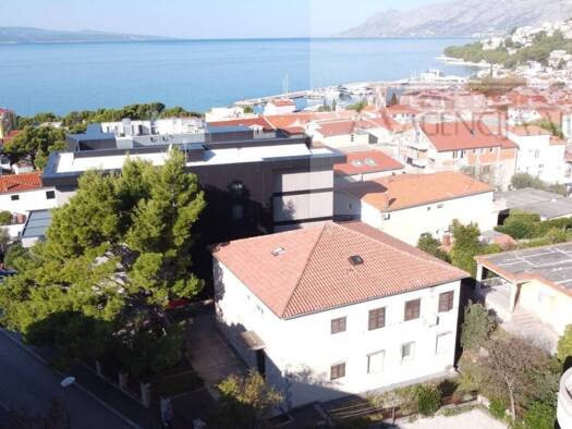 Haus zum Kauf 1.290.000 € 15 Zimmer 547 m² Baška Voda