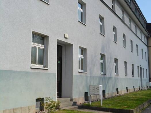 Wohnung zur Miete 330 € 2 Zimmer 56,2 m² 3. Geschoss Kreuzstraße 3 Meiningen Meiningen 98617