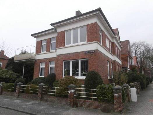 Wohnung zur Miete 650 € 4 Zimmer 95 m² Norden 26506