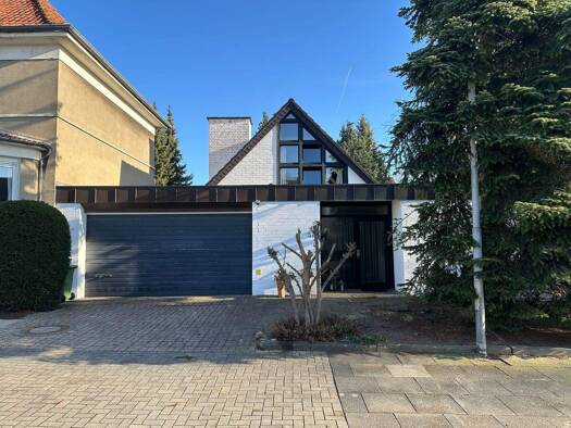 Bungalow zum Kauf provisionsfrei 339.000 € 5 Zimmer 220 m² 739 m² Grundstück frei ab sofort Bünde 32257