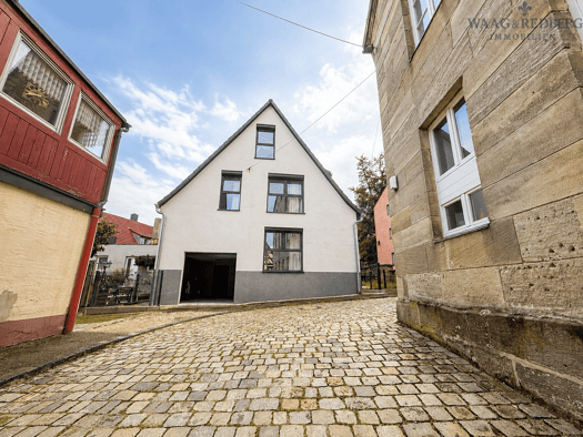 Einfamilienhaus zum Kauf 550.000 € 5 Zimmer 171 m² 210 m² Grundstück frei ab 15.09.2026 Vach Fürth 90768