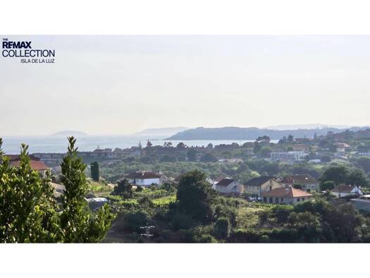 Acker-/Waldstück zum Kauf 380.000 € Sanxenxo 36966