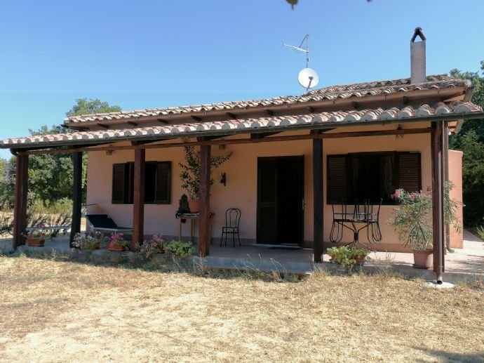 Bauernhaus zum Kauf 170.000 € 3 Zimmer 78 m²<br/>Wohnfläche 15.000 m²<br/>Grundstück Pitigliano