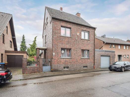 Einfamilienhaus zum Kauf 449.000 € 7 Zimmer 183 m² 600 m² Grundstück Giesenkirchen Mönchengladbach 41238