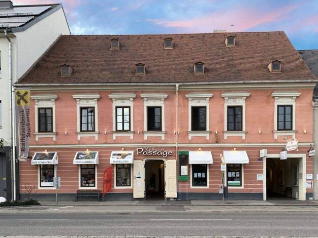 Gewerbeobjekt zum Kauf als Kapitalanlage geeignet 2.650.000 € 1.260,8 m² Stockerau 2000