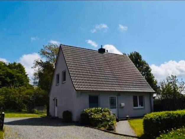 Haus zum Kauf 255.000 € 4 Zimmer 94,1 m² 1.748 m² Grundstück Ründel 4 Leck Leck 25917