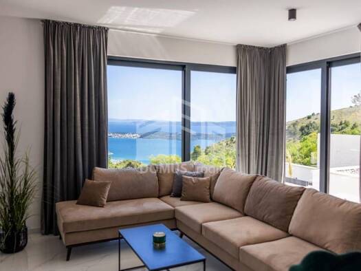 Haus zum Kauf 20 € 4 Zimmer 237 m² Seget
