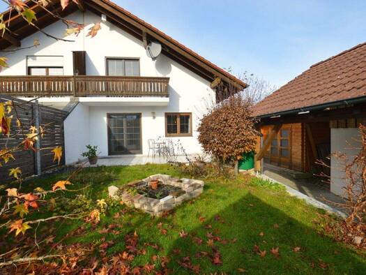 Doppelhaushälfte zum Kauf 329.000 € 5 Zimmer 152,7 m² 443 m² Grundstück Tulpenstraße 31 Tann 84367