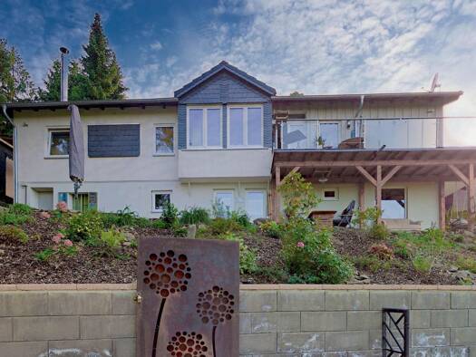 Einfamilienhaus zum Kauf 340.000 € 3,5 Zimmer 110 m² 1.174 m² Grundstück Münster Butzbach 35510