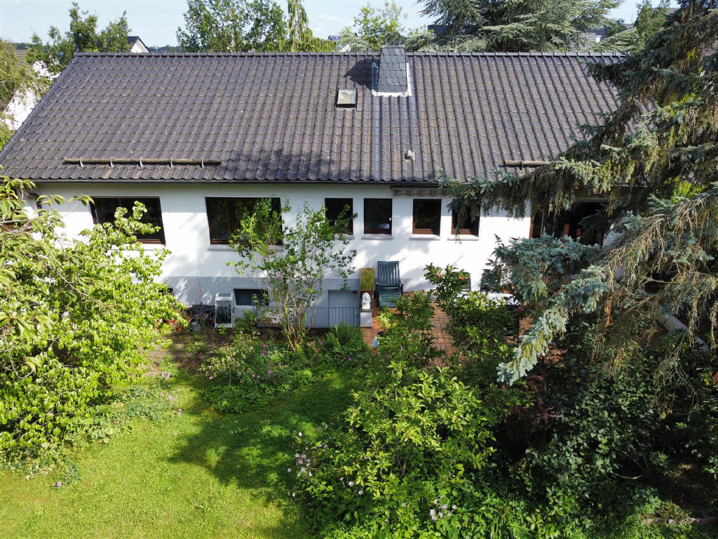 Einfamilienhaus zum Kauf 359.000 € 5 Zimmer 140 m²<br/>Wohnfläche 917 m²<br/>Grundstück Kommern Mechernich 53894