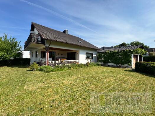 Mehrfamilienhaus zum Kauf 385.000 € 10 Zimmer 309,7 m² 806 m² Grundstück Altenkunstadt 96264