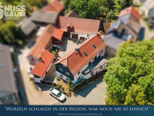 Einfamilienhaus zum Kauf 265.000 € 7 Zimmer 272 m² 4.767 m² Grundstück Steinsdorf 23 Steinsdorf Leutenberg 07338