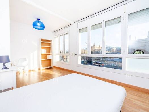 Wohnung zur Miete 2.700 € 4 Zimmer 89 m² Barcelona 08000