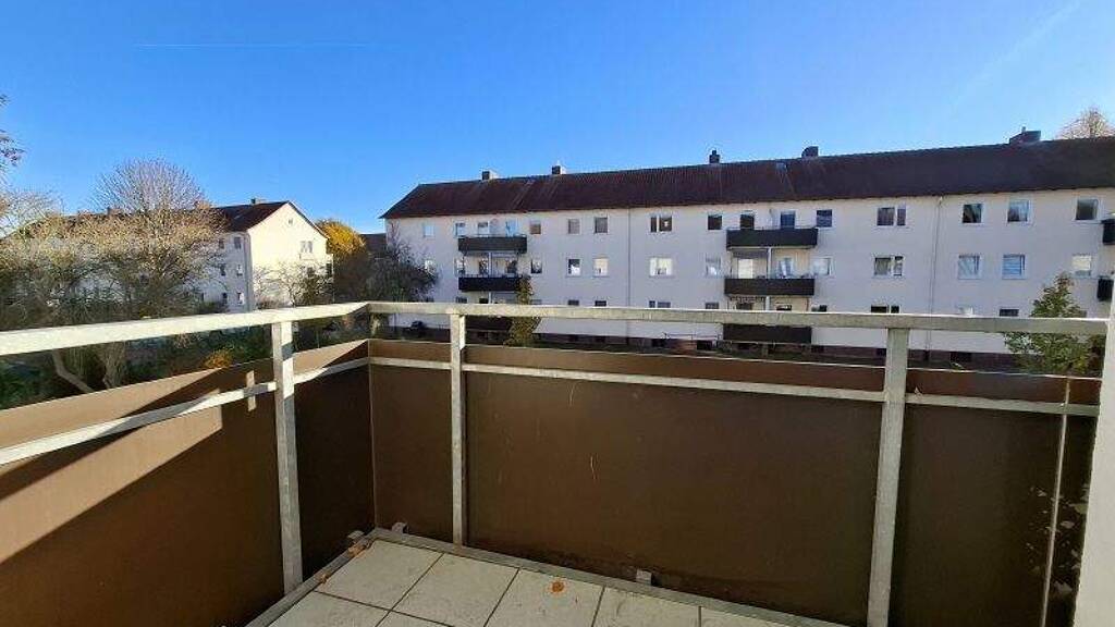 Wohnung zur Miete 725 € 4 Zimmer 66,2 m² frei ab sofort Kösliner Str. 12 Innenstadt Minden 32427