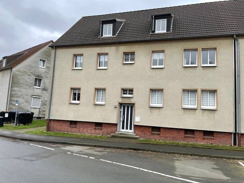 Wohnung zur Miete nur mit Wohnberechtigungsschein 296 € 3 Zimmer 71,6 m² Dachgeschoss frei ab 28.05.2025 Gitschiner Str. 23 Obereving Dortmund 44339