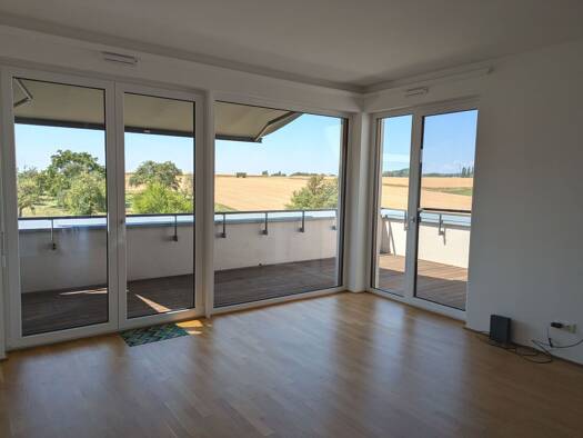 Penthouse zur Miete 1.450 € 2 Zimmer 75 m² frei ab sofort Stierstadt Oberursel 61440