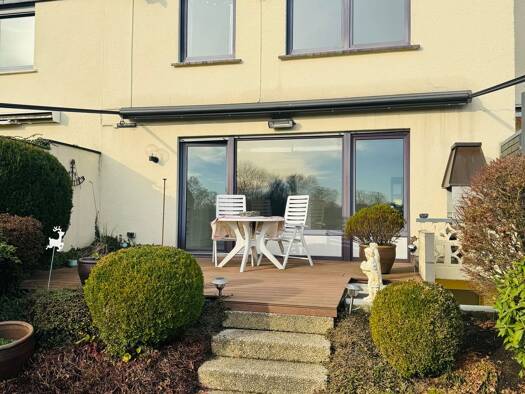 Reihenhaus zur Miete 1.780 € 4,5 Zimmer 120 m² frei ab sofort Vohwinkel Wuppertal 42329