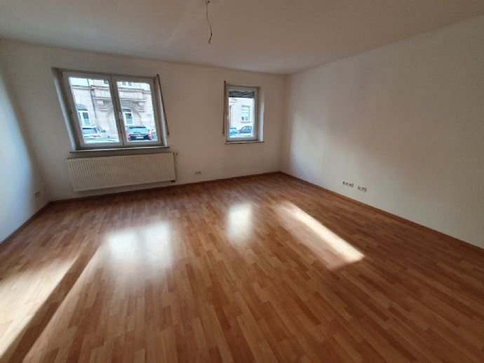 Terrassenwohnung zur Miete 760 € 3 Zimmer 76 m²<br/>Wohnfläche 01.10.2024<br/>Verfügbarkeit Kressenstraße 3 Uhlandstraße Nürnberg 90408