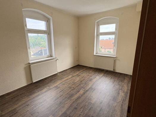 Mehrfamilienhaus zum Kauf 310.000 € 12 Zimmer 310 m² 450 m² Grundstück Oberplanitz Zwickau 08064