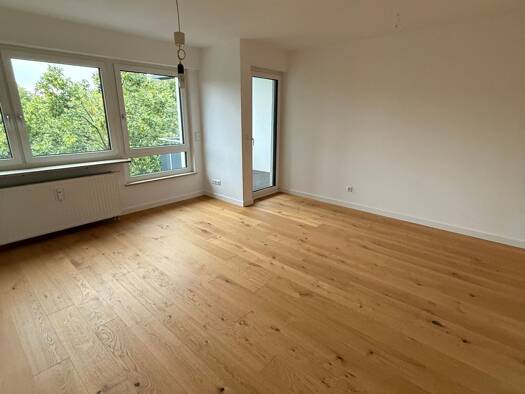 Wohnung zum Kauf provisionsfrei 670.000 € 3 Zimmer 78,6 m² Geschoss 3/4 frei ab sofort Oberhofer Platz 8 Milbertshofen-Am Hart München 80807