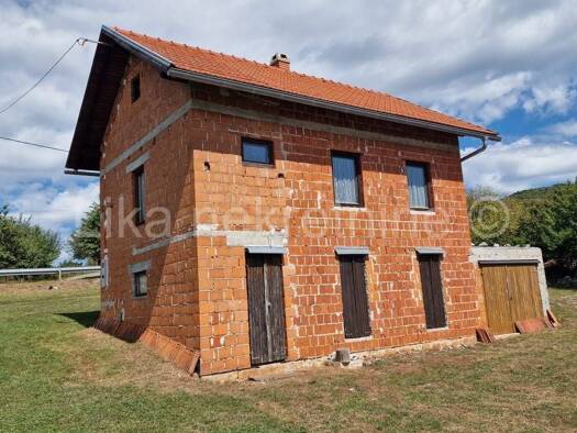 Haus zum Kauf 70.000 € 4 Zimmer 120 m² Otočac