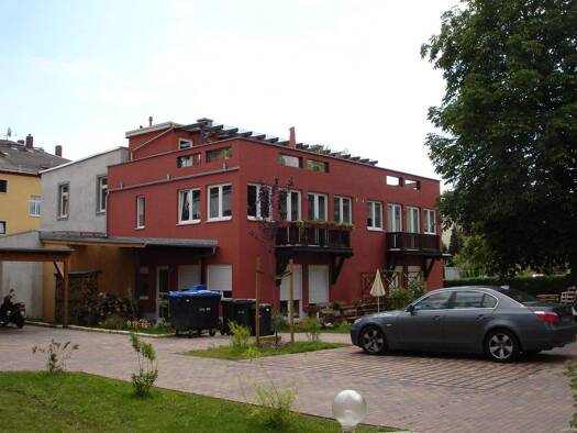 Doppelhaushälfte zur Miete 1.170 € 4 Zimmer 130 m² 200 m² Grundstück frei ab 01.03.2026 Ernst-Thälmann-Straße 4 Heidenau 01809