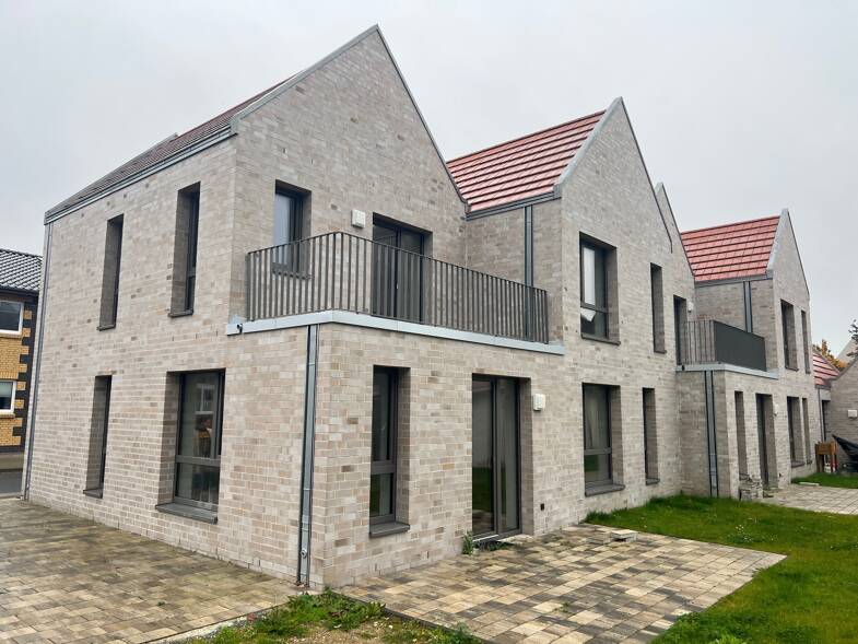 Wohnung zur Miete 730 € 2 Zimmer 61 m² 1. Geschoss frei ab sofort Heide Heide 25746