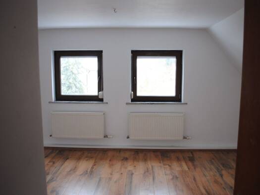 Wohnung zur Miete 290 € 1,5 Zimmer 36 m² Geschoss 3/4 frei ab sofort Am Wolfgraben 16 Großhabersdorf Großhabersdorf 90613