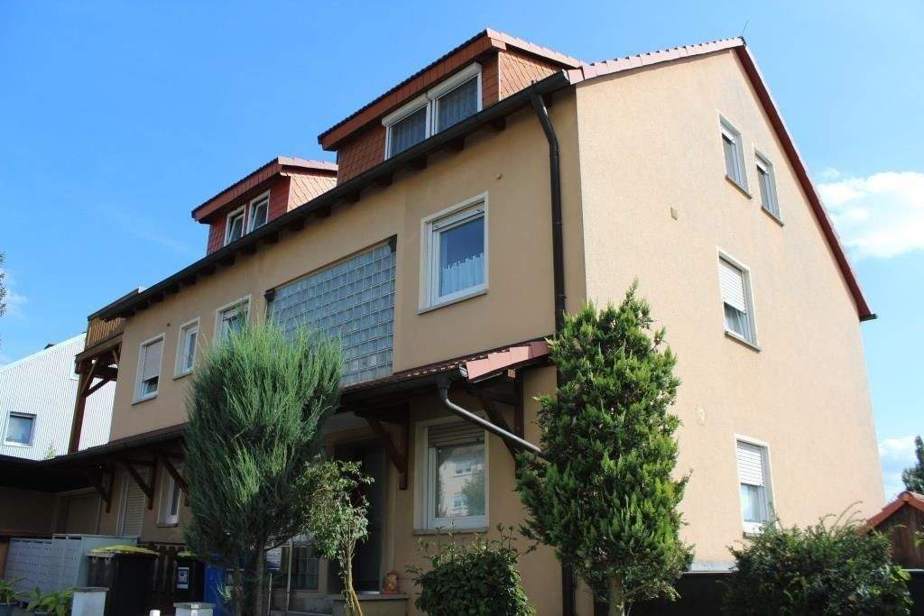 Immobilie in Haßfurt - Eigentumswohnung mit großem Balkon - Attraktiv für Kapitalanleger oder Eigennutzer - Bild 0